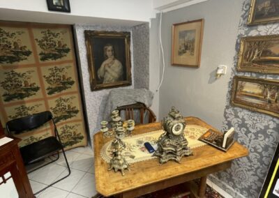 régiségek